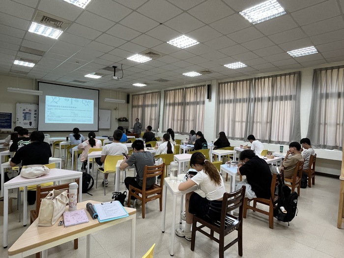 有一種喜歡叫「壓力」：律師教你如何優雅又堅定地劃出紅線圖片